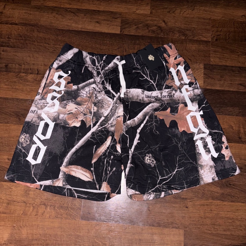 DARC Sport Woodland Camo Our Mantra Oversized Post Lounge Sweat Shorts‎ XL Tree